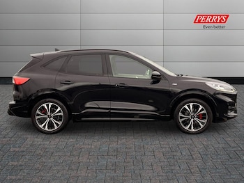 Used Ford Kuga 2022 for sale - 77058531: Photo