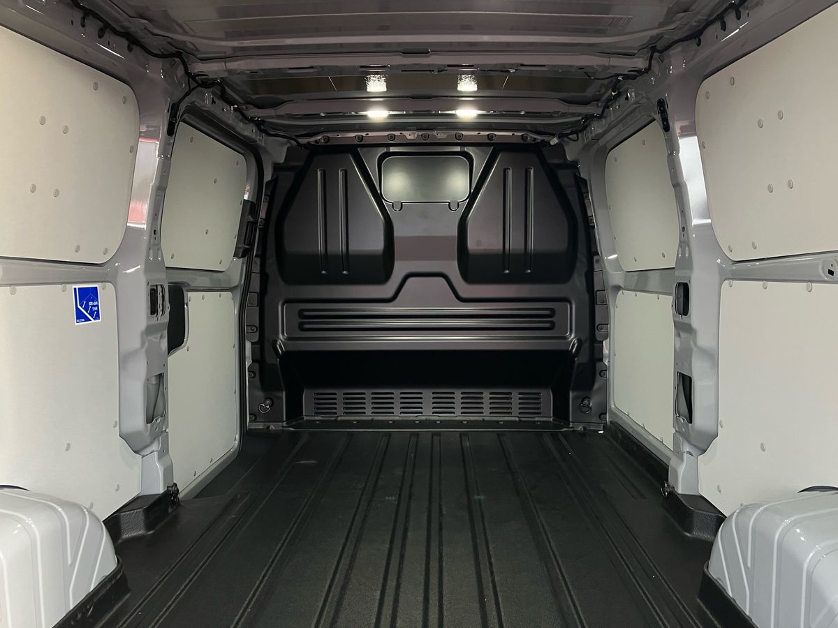 Used Ford Transit Custom 2025 for sale - 76957910: Photo 17