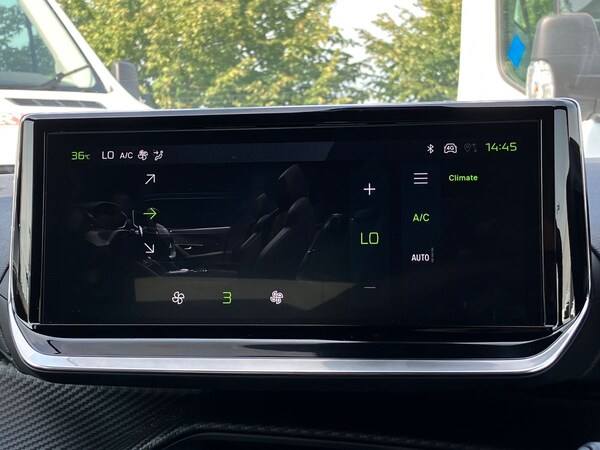 Used Peugeot 2008 2025 for sale - 75542043: Photo 28