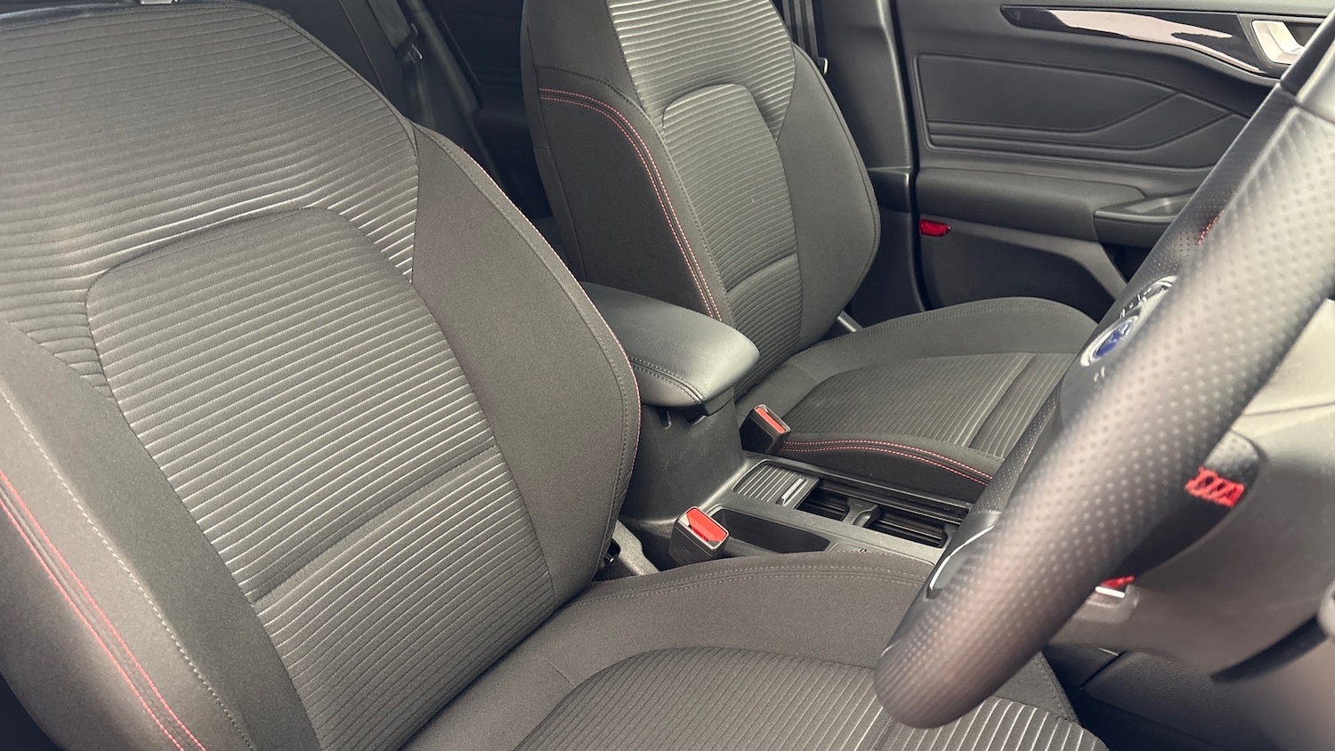 Used Ford Focus 2025 for sale - 78043394: Photo 20