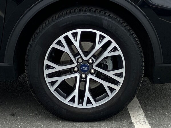 Used Ford Kuga 2022 for sale - 75970546: Photo 8