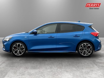 Used Ford Focus 2021 for sale - 77759799: Photo