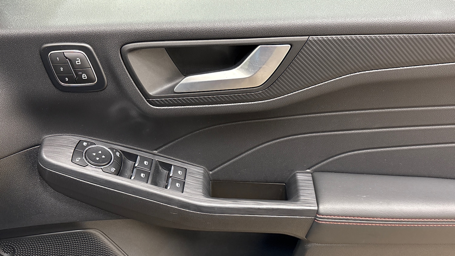 Used Ford Kuga 2025 for sale - 76518169: Photo 17