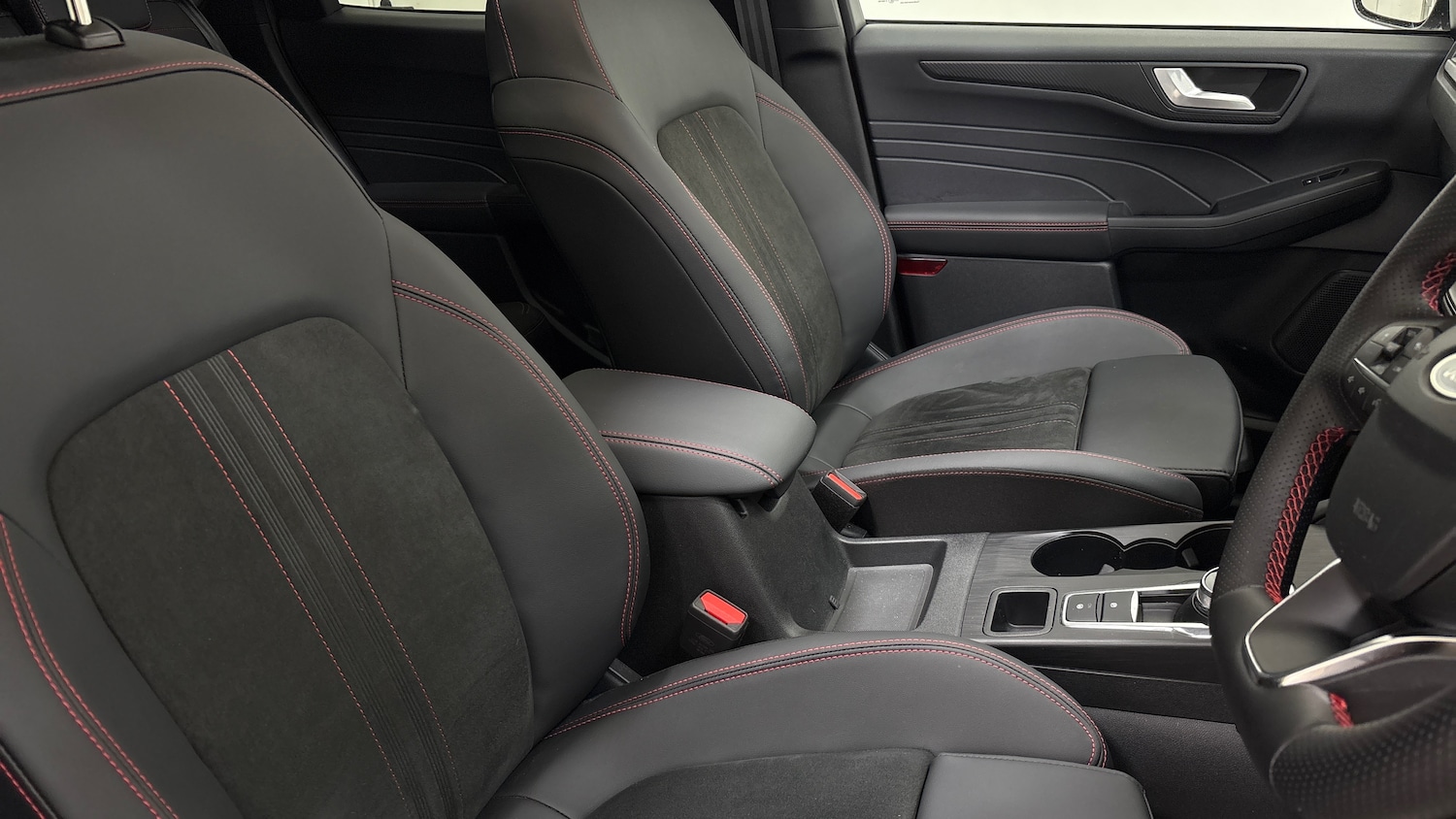 Used Ford Kuga 2025 for sale - 76518169: Photo 20