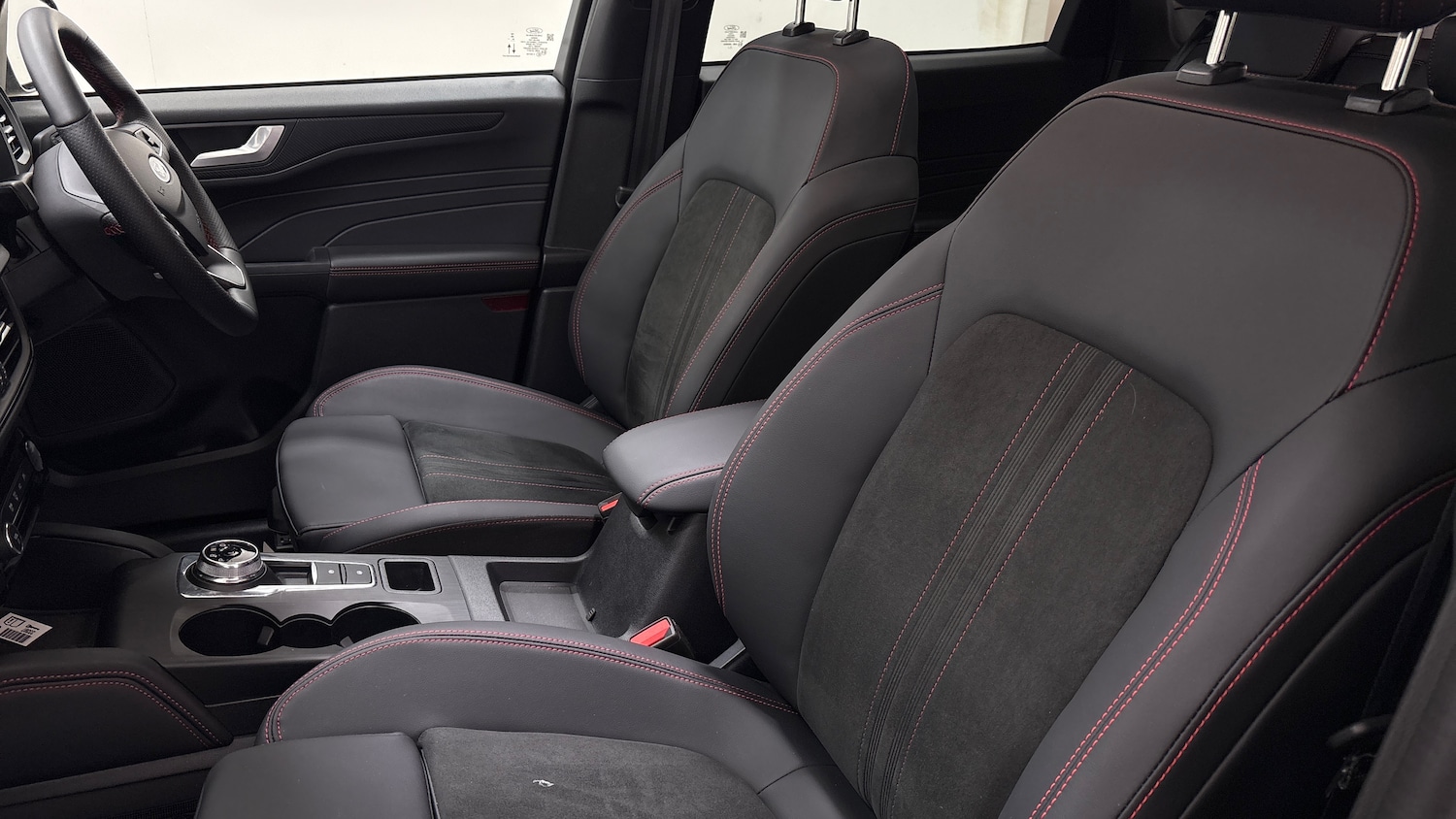 Used Ford Kuga 2025 for sale - 76518169: Photo 21