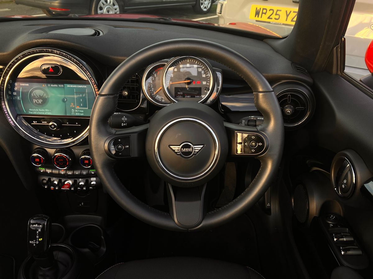 Used MINI Convertible 2022 for sale - 76931847: Photo 15