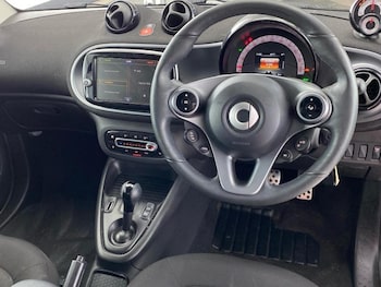 Used smart fortwo 2022 for sale - 77579070: Photo