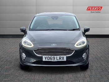 Used Ford Fiesta 2020 for sale - 75945683: Photo