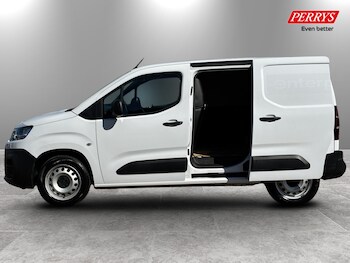 Used Citroen Berlingo 2023 for sale - 78325959: Photo