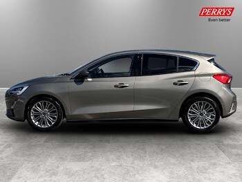 Used Ford Focus 2018 for sale - 77916482: Photo