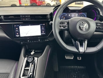 Used Alfa Romeo Junior 2025 for sale - 79378698: Photo