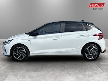 Used Hyundai i20 2023 for sale - 79661055: Photo