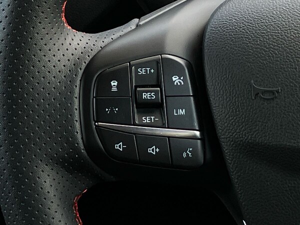 Used Ford Kuga 2025 for sale - 76206953: Photo 19