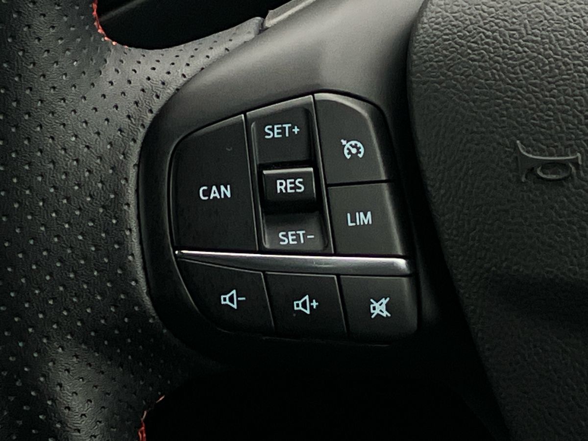 Used Ford Focus 2025 for sale - 76412872: Photo 16