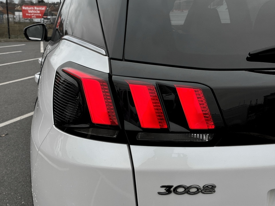 Used Peugeot 3008 2020 for sale - 78132342: Photo 11