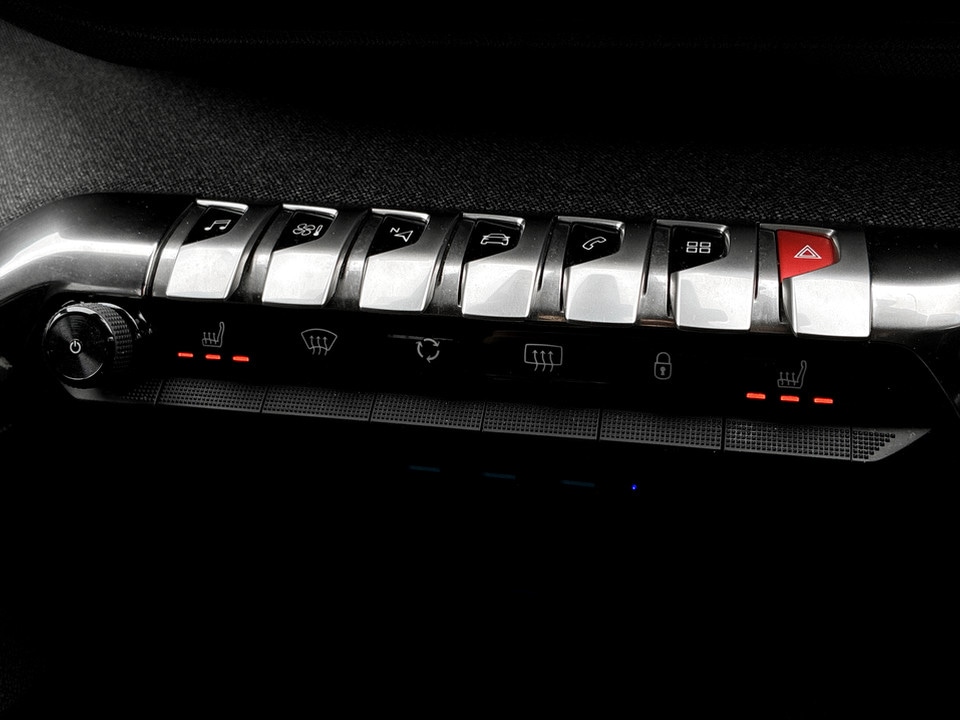 Used Peugeot 3008 2020 for sale - 78132342: Photo 27