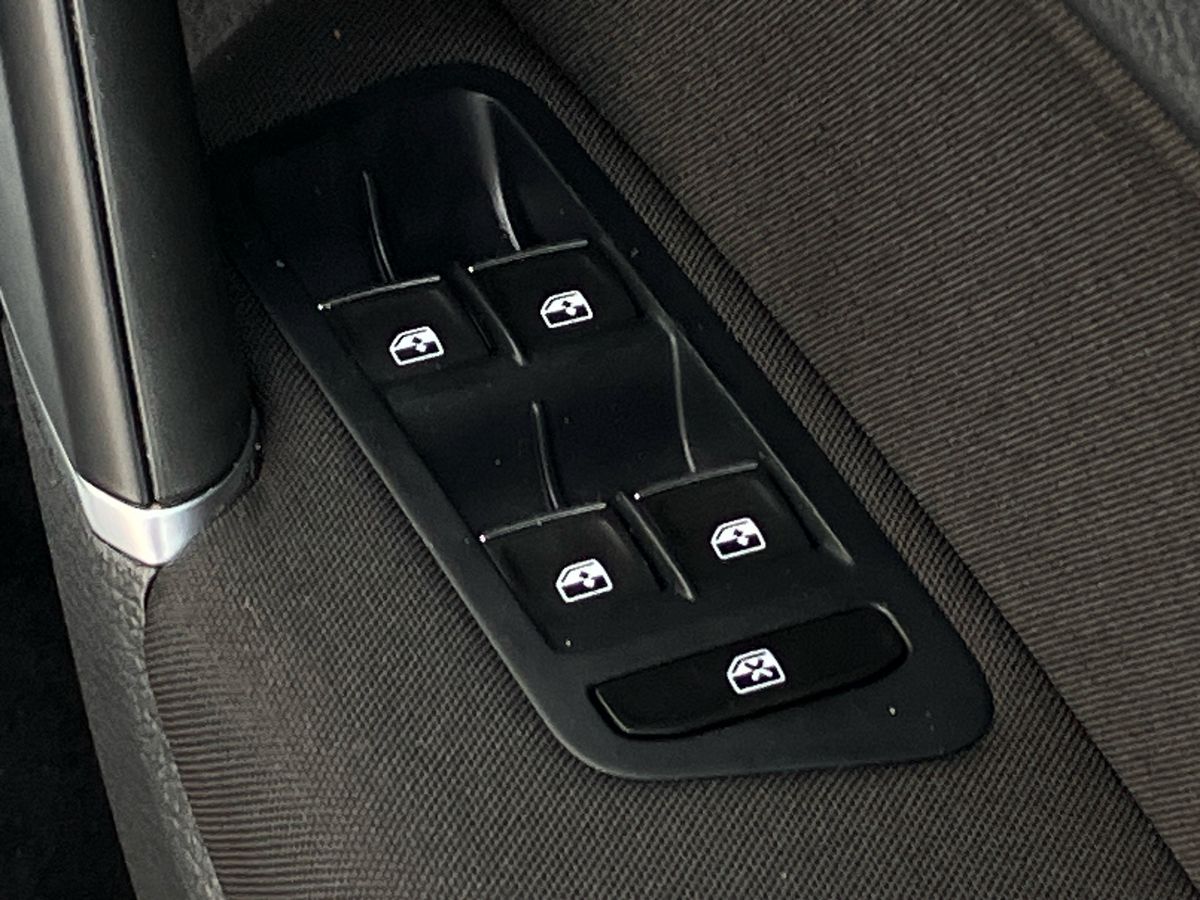 Used Volkswagen Golf 2016 for sale - 77033822: Photo 18