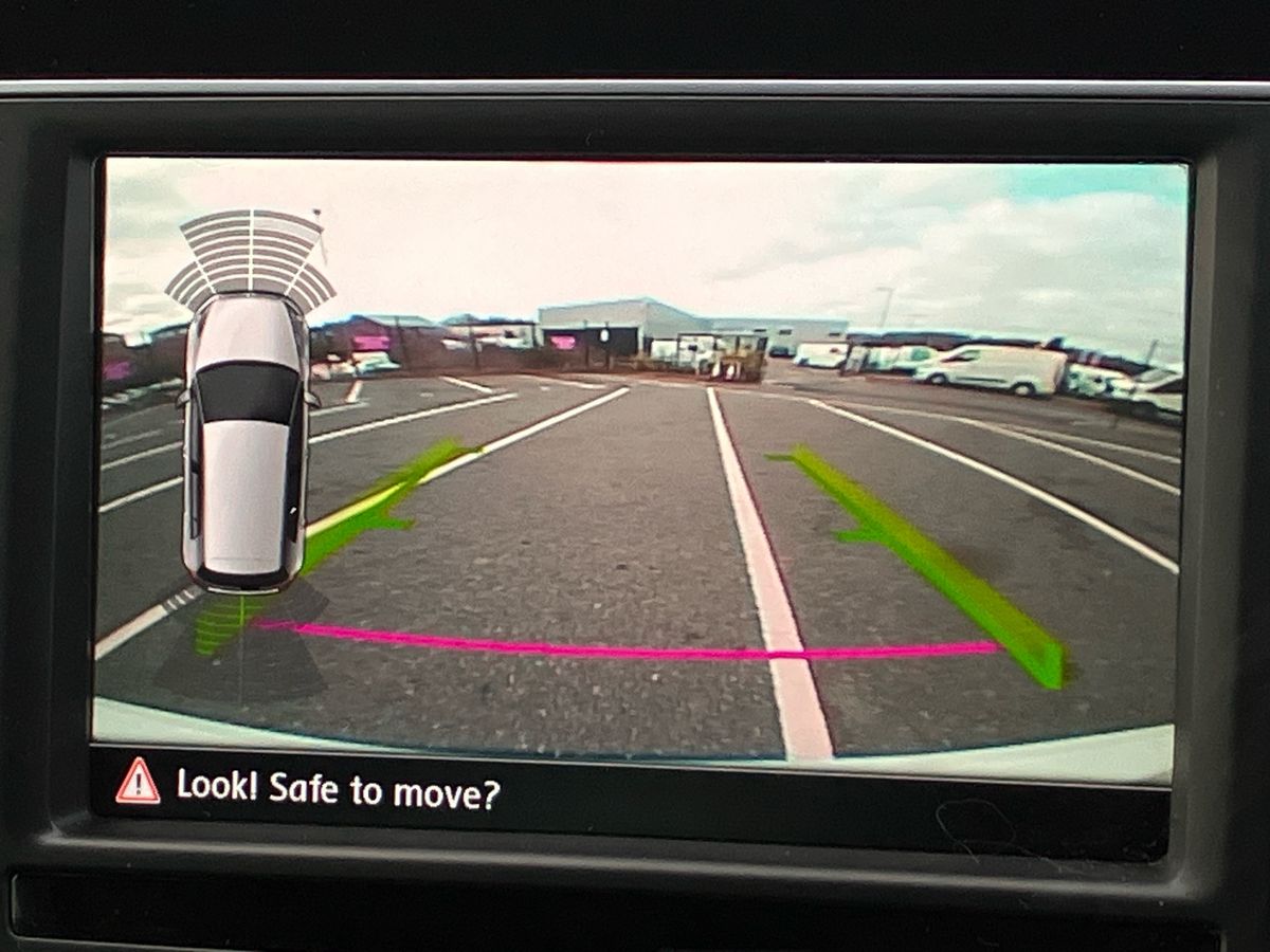 Used Volkswagen Golf 2016 for sale - 77033822: Photo 35