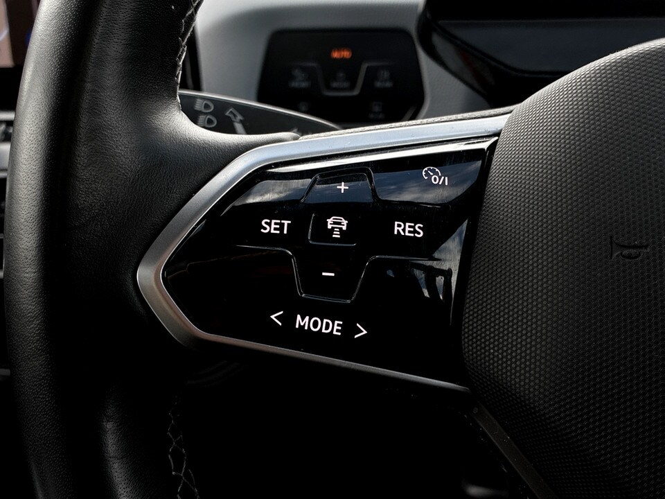 Used Volkswagen ID.3 2023 for sale - 78092080: Photo 32