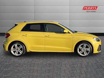 Used Audi A1 2022 for sale - 76373899: Photo