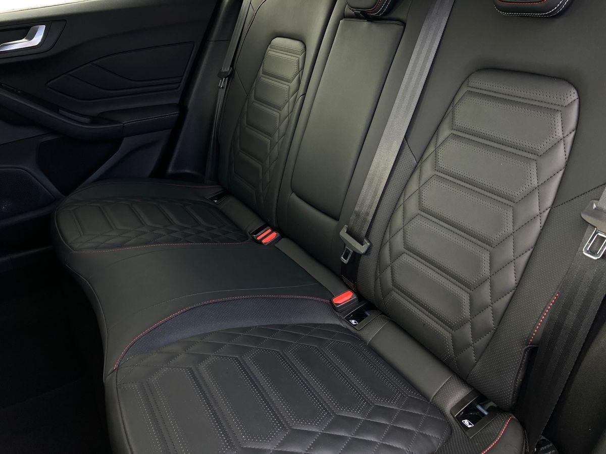 Used Ford Focus 2022 for sale - 76330765: Photo 19