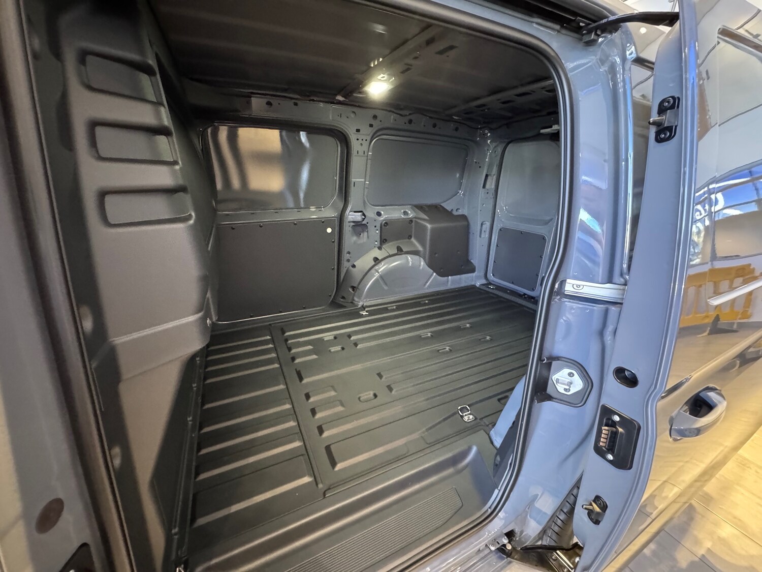 Used Ford Transit Connect 2026 for sale - 77676650: Photo 5