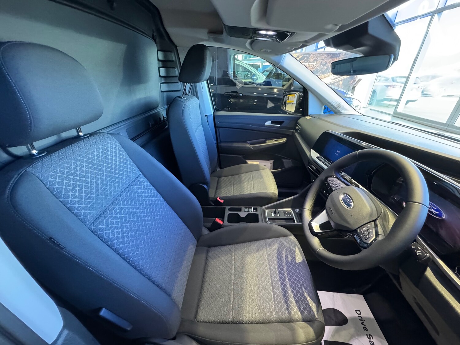 Used Ford Transit Connect 2026 for sale - 77676650: Photo 9