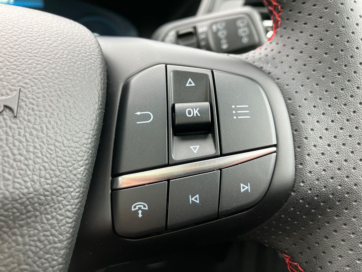 Used Ford Kuga 2025 for sale - 77743677: Photo 38