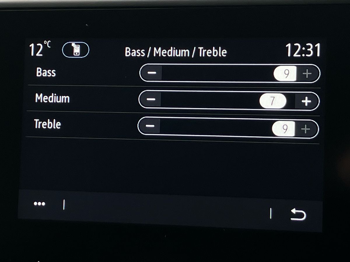 Used Renault Captur 2022 for sale - 76777505: Photo 30