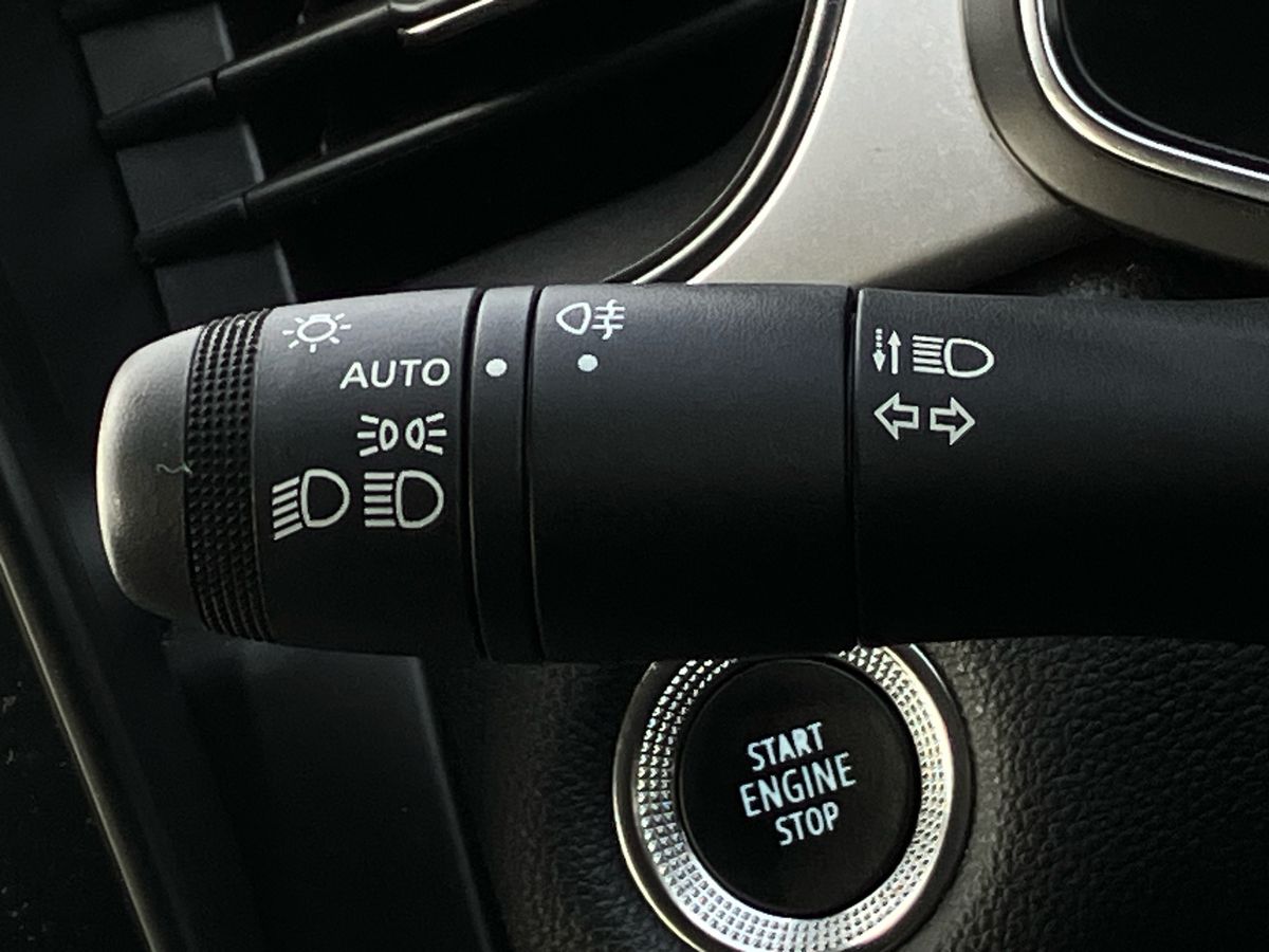 Used Renault Captur 2022 for sale - 76777505: Photo 38