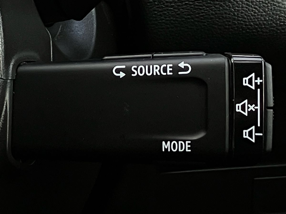 Used Renault Captur 2022 for sale - 76777505: Photo 41