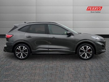 Used Ford Kuga 2023 for sale - 76142104: Photo 3