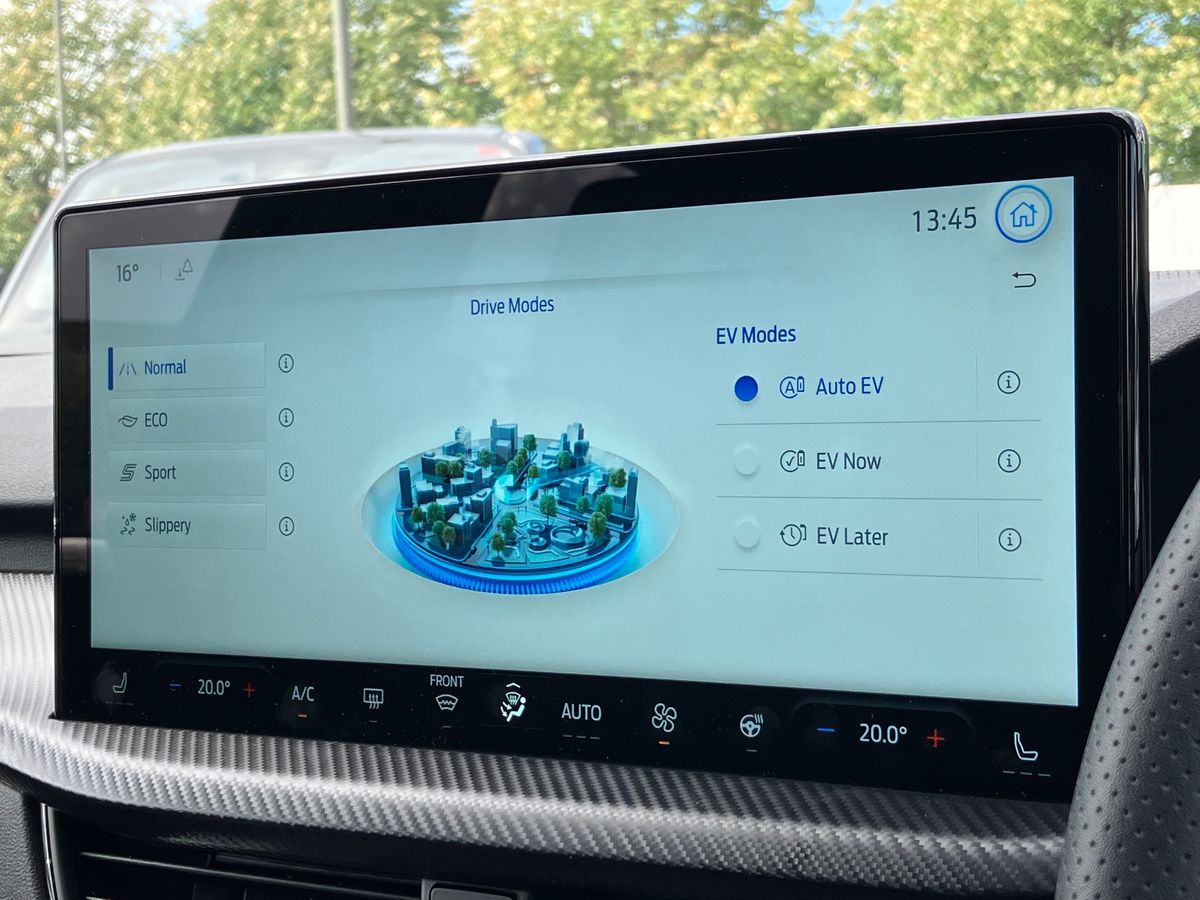 Used Ford Kuga 2025 for sale - 76748612: Photo 28