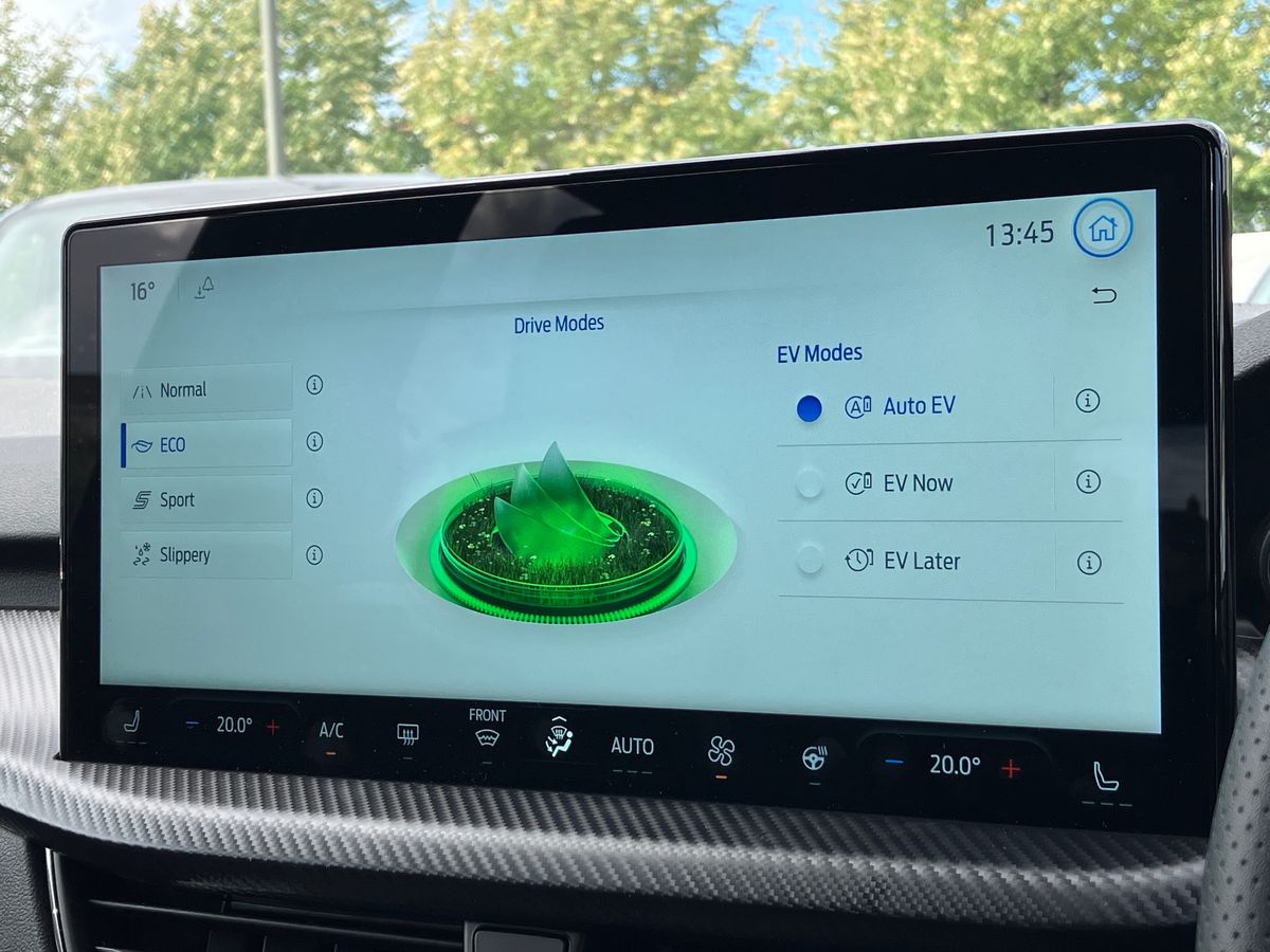 Used Ford Kuga 2025 for sale - 76748612: Photo 29