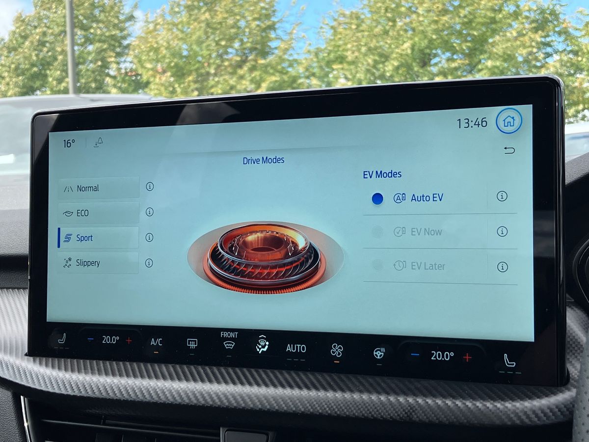 Used Ford Kuga 2025 for sale - 76748612: Photo 30