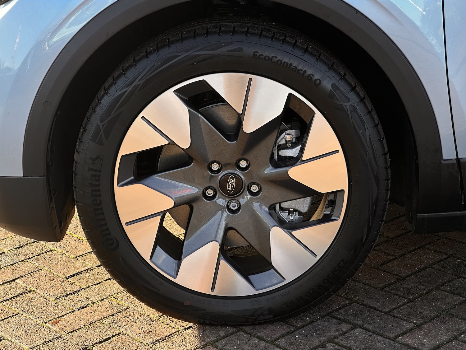 Used Ford Explorer 2026 for sale - 77517101: Photo 4