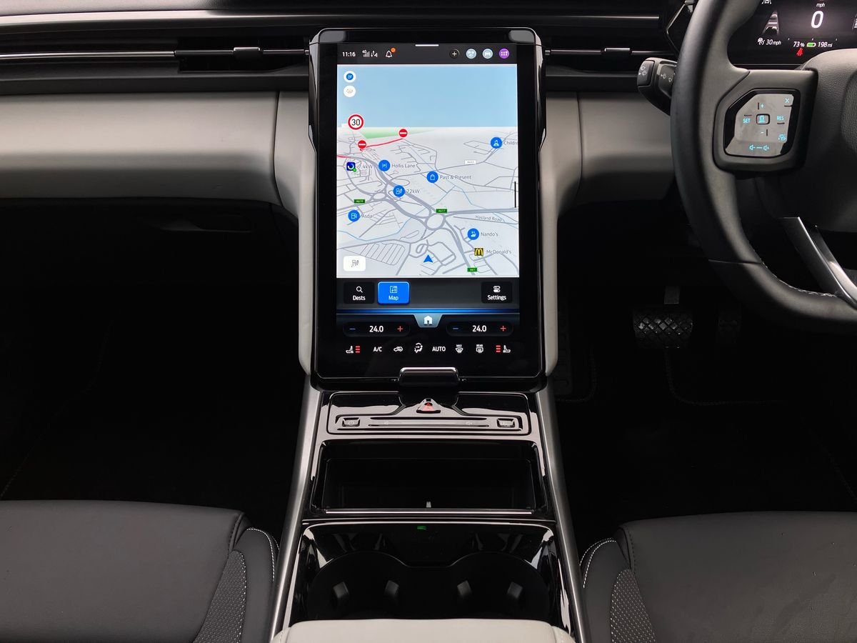 Used Ford Explorer 2025 for sale - 77180237: Photo 18