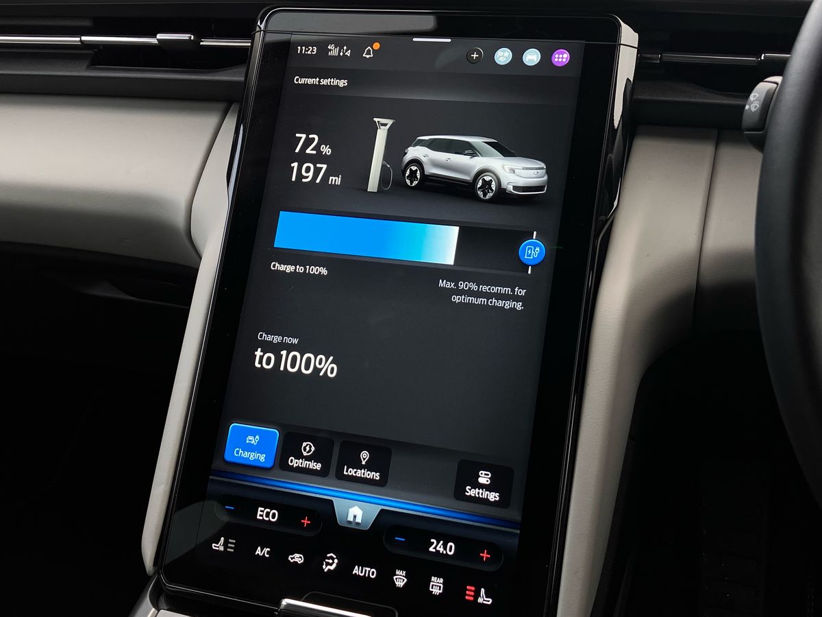 Used Ford Explorer 2025 for sale - 77180237: Photo 27