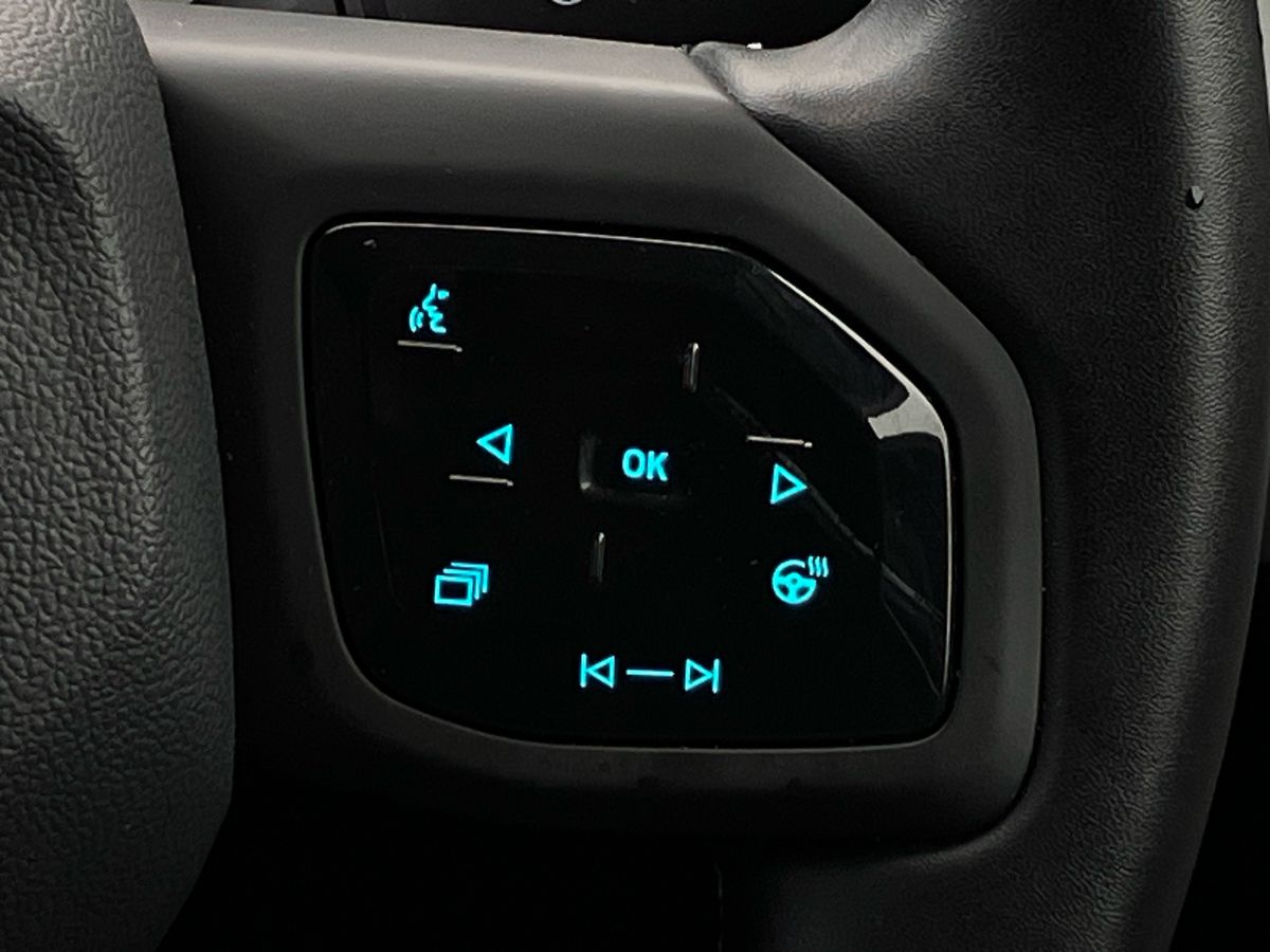 Used Ford Explorer 2025 for sale - 77180237: Photo 46