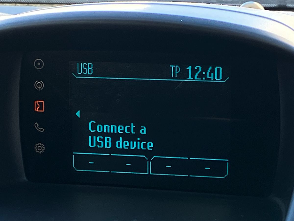 Used Ford Fiesta 2015 for sale - 76412741: Photo 27