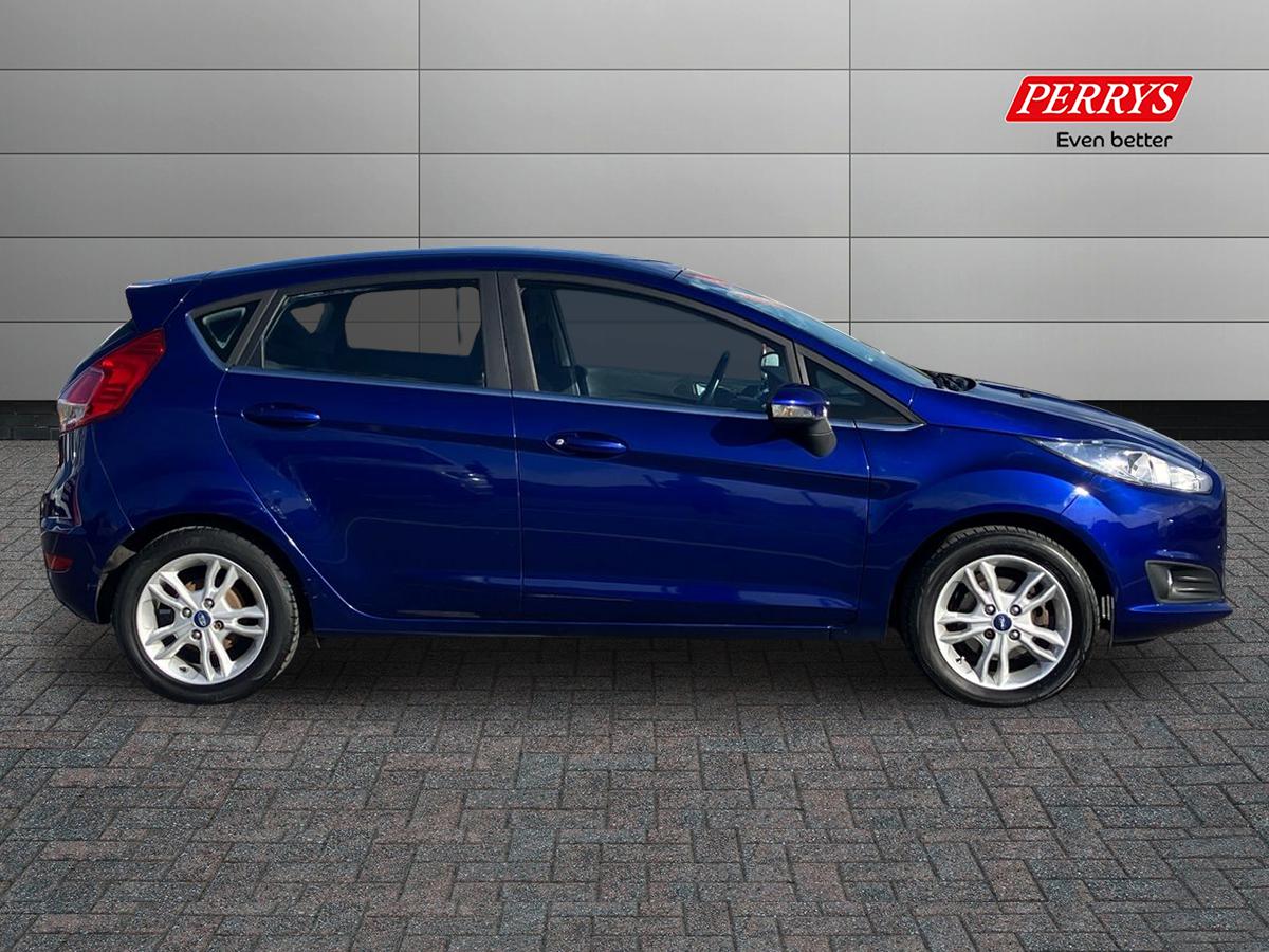 Used Ford Fiesta 2015 for sale - 76412741: Photo 3