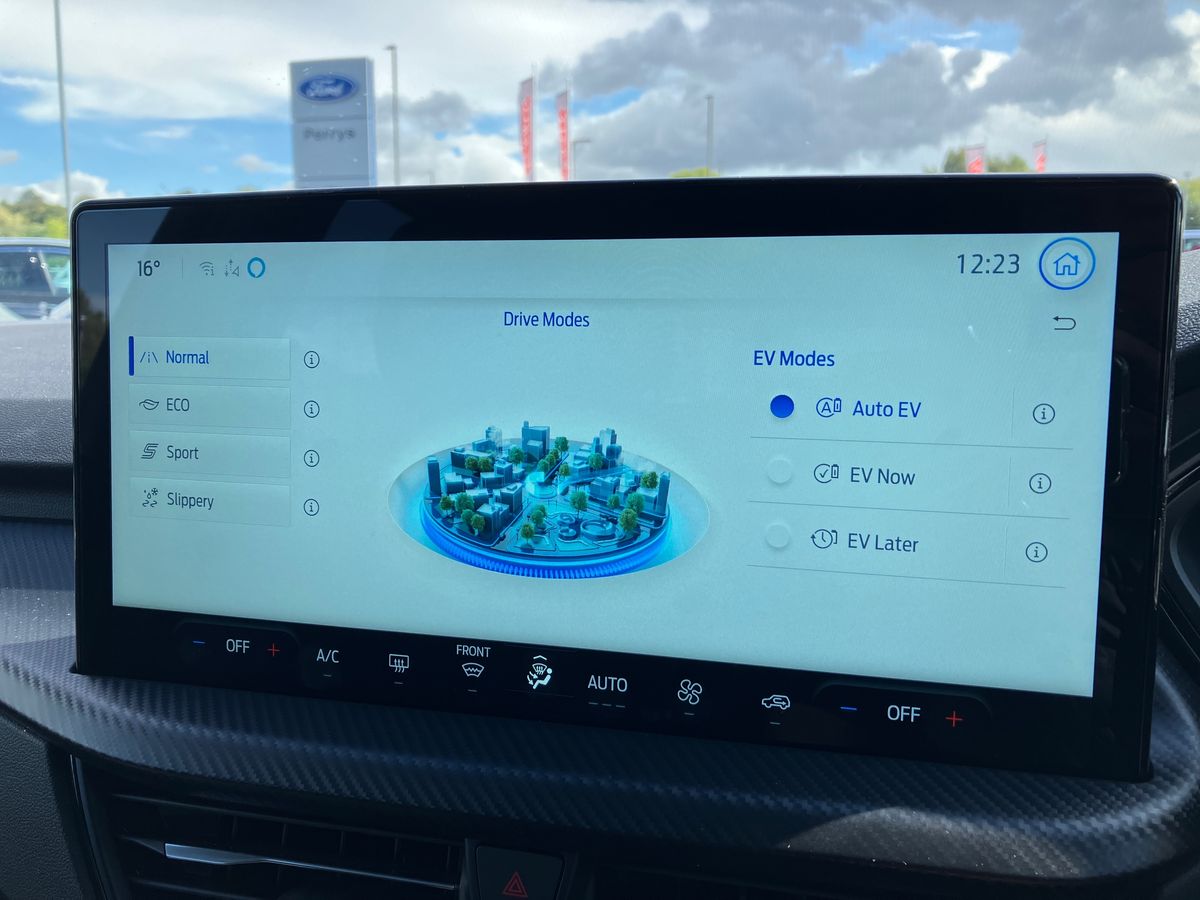 Used Ford Kuga 2025 for sale - 77159563: Photo 26