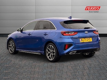 Used Kia Ceed 2021 for sale - 76958035: Photo