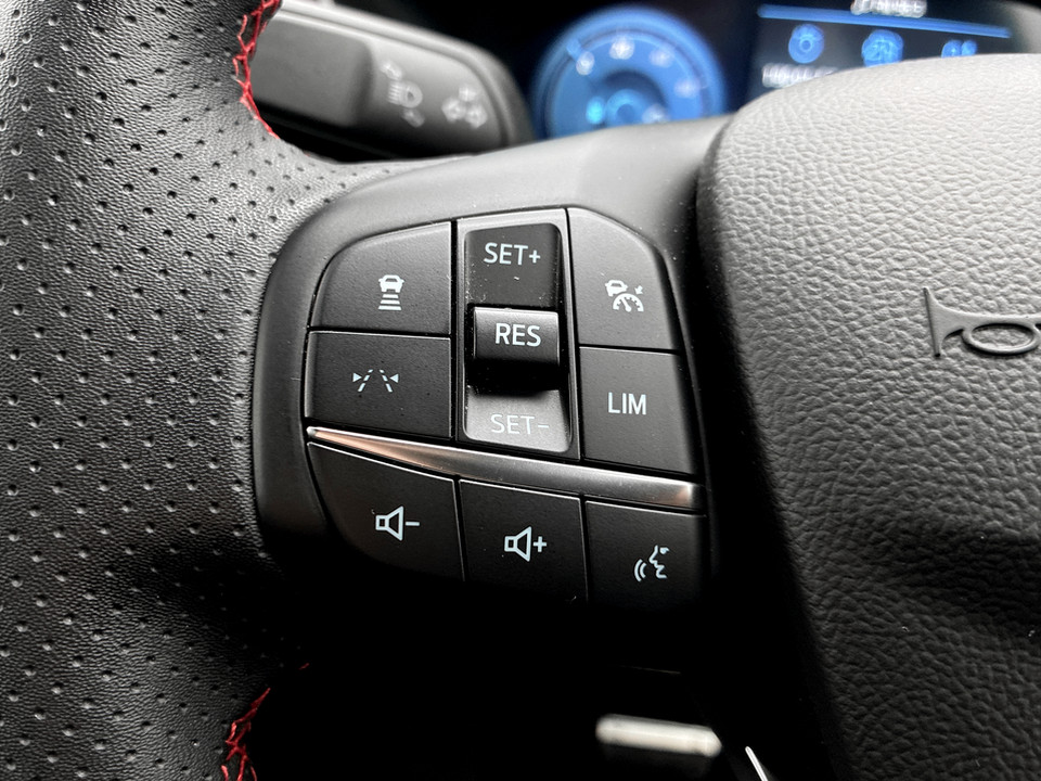 Used Ford Kuga 2025 for sale - 77980428: Photo 37