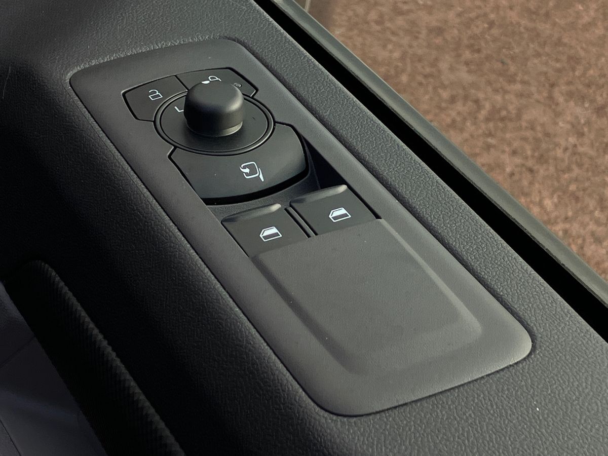 Used Ford Transit Custom 2025 for sale - 76272473: Photo 16