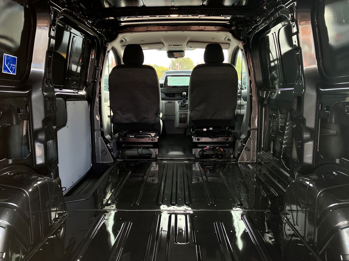 Used Ford Transit Custom 2025 for sale - 76272473: Photo 17