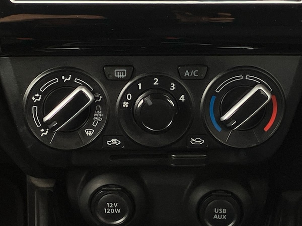 Used Suzuki Swift 2020 for sale - 76158356: Photo 14