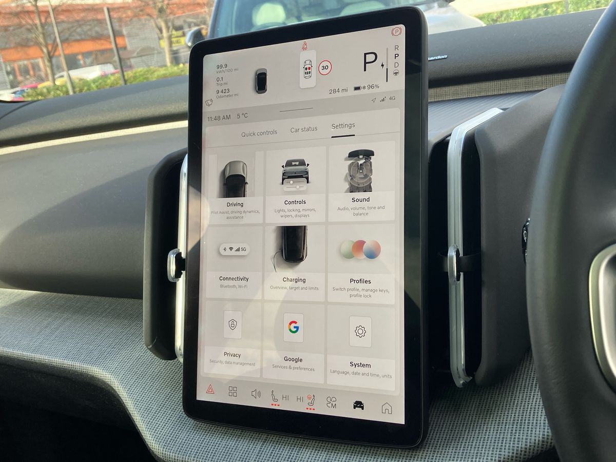 Used Volvo EX30 2025 for sale - 76542420: Photo 30