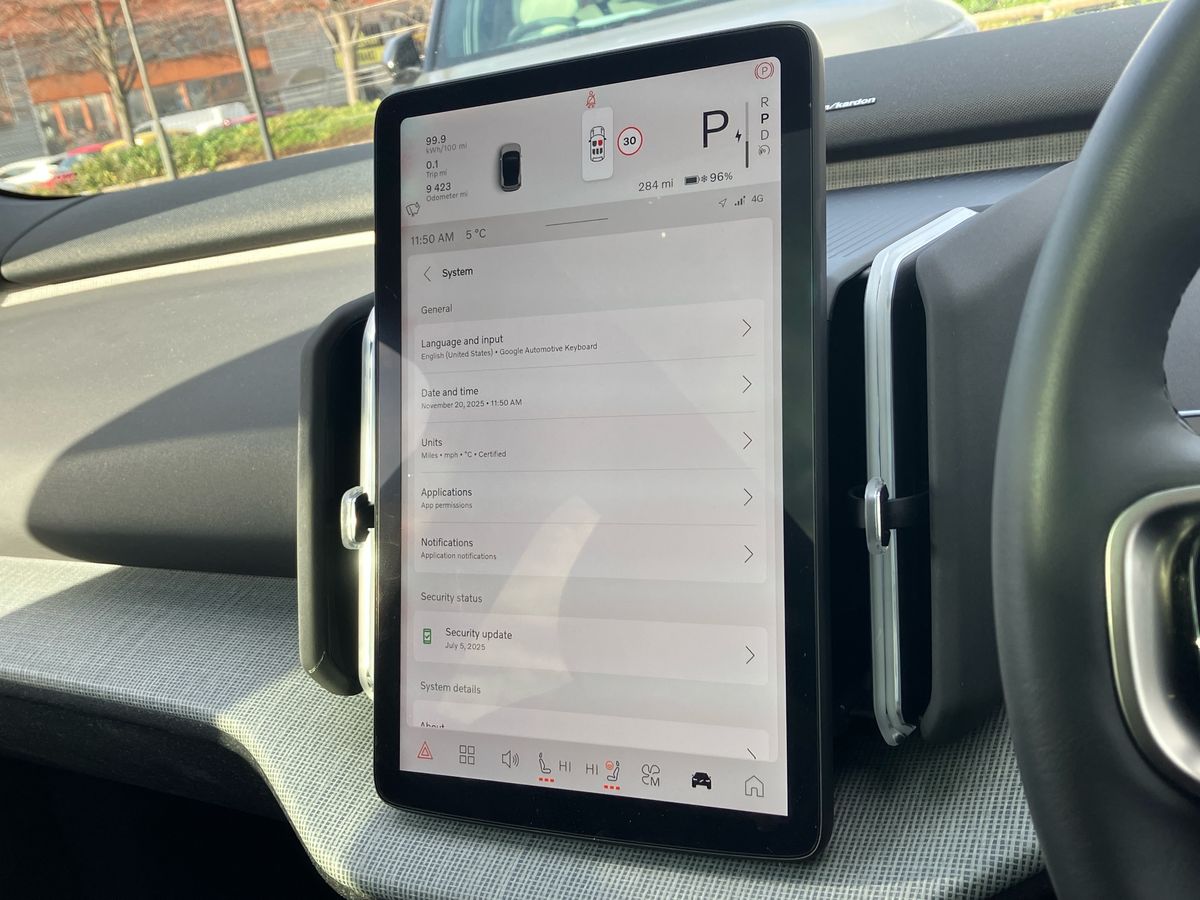 Used Volvo EX30 2025 for sale - 76542420: Photo 40