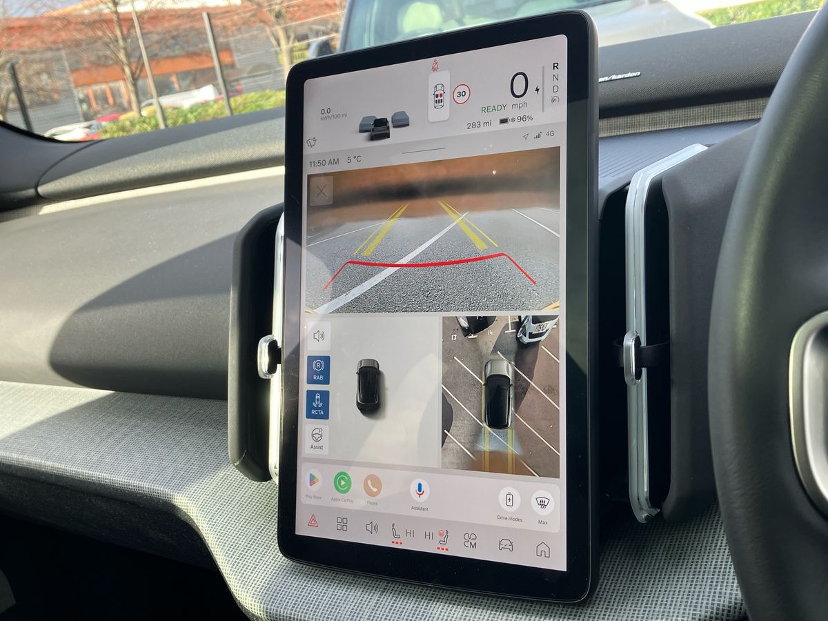 Used Volvo EX30 2025 for sale - 76542420: Photo 42